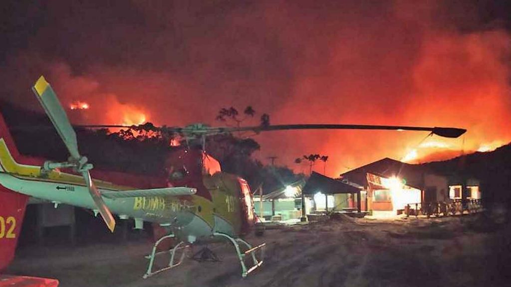 incendio parque ibitipoca voluntaio brigadista