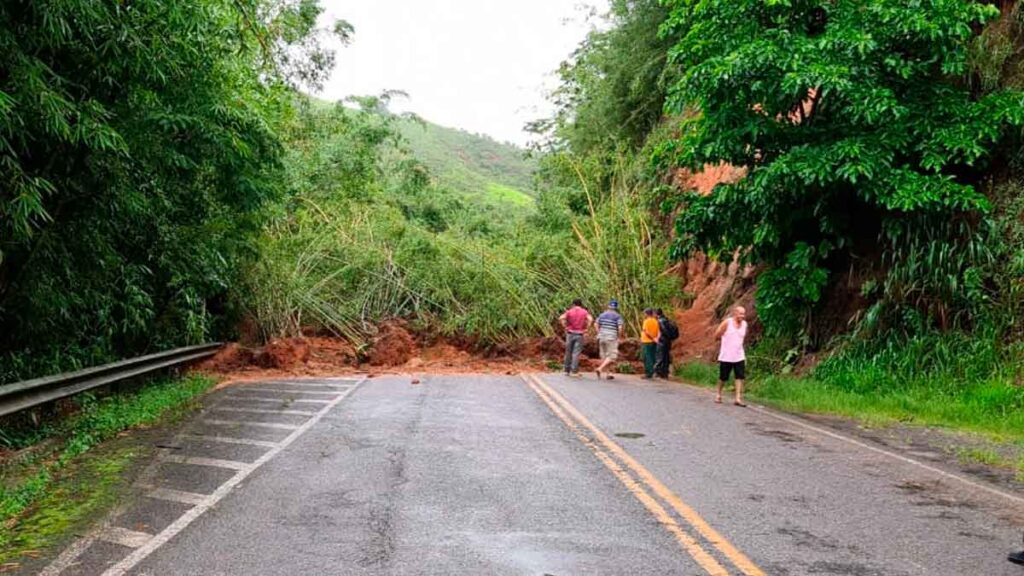 chuva estragos juiz de fora estradas