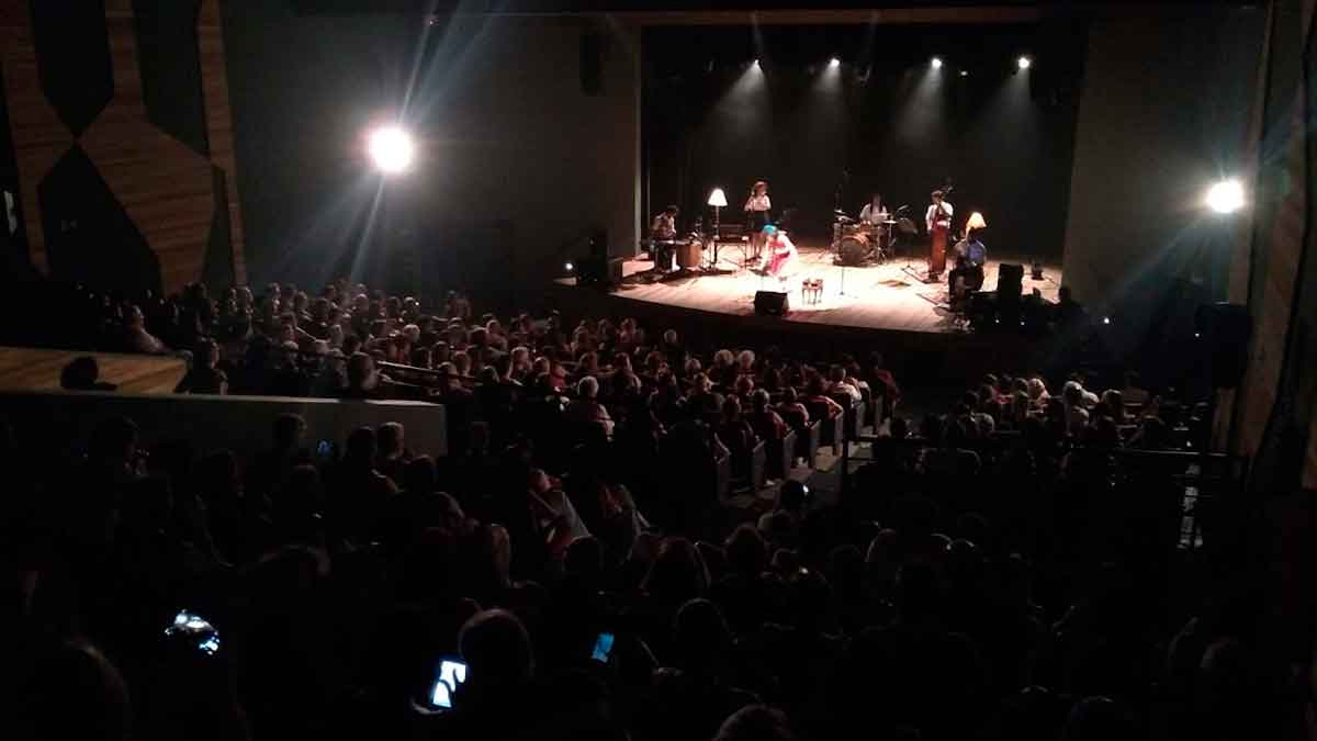 Funalfa Abre Inscrições Para Ocupação Do Ccbm E Do Teatro Paschoal Carlos Magno Rádio Fm Itatiaia 0464