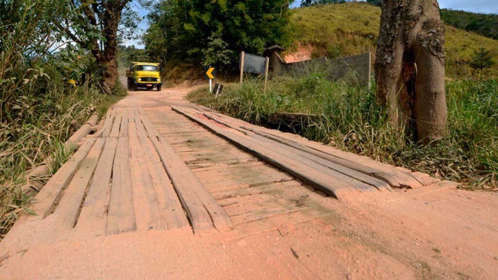 foto-agencia-minas-estrada-ibitipoca